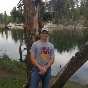 Meet your Posher, Tanner